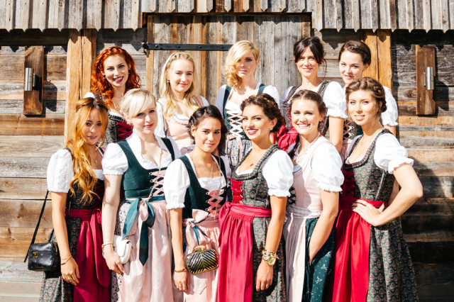 #coverprwiesn Oktoberfest 2014 - Bikinis & Passports
