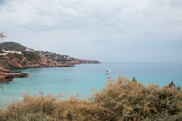 Cotton Beach Club - Cala Tarida, Ibiza | Bikinis & Passports