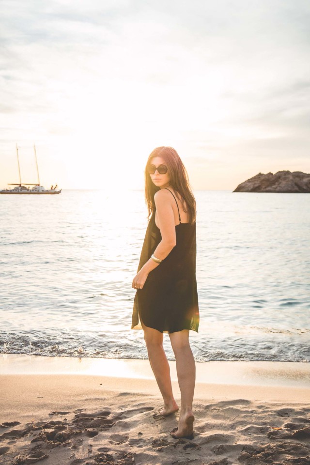 amazing sunset in Ibiza | Bikinis & Passports