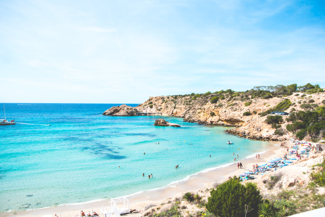 TRAVEL: my (mini) guide to Ibiza | Bikinis & Passports