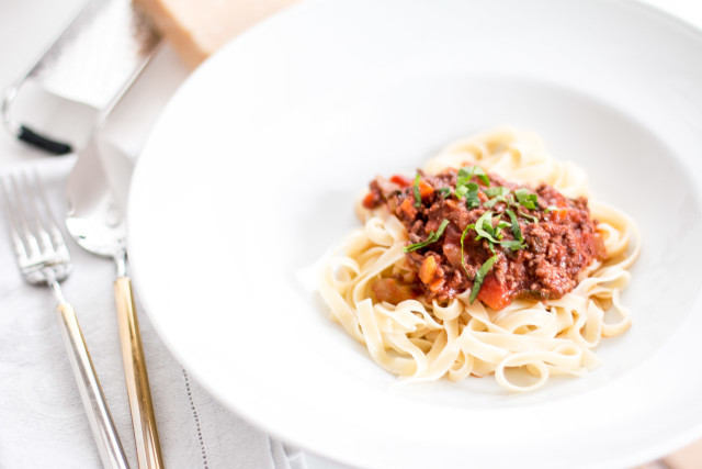 Meals & Coke: Spaghetti Bolognese Recipe | Bikinis & Passports