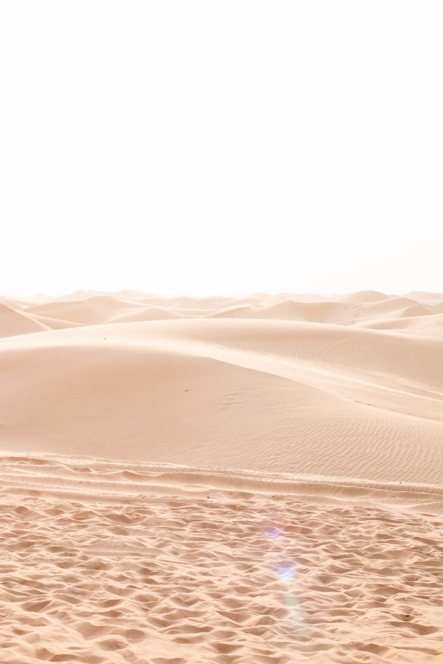 OUTFIT: Al Ain Sunset Desert Safari, Abu Dhabi | Bikinis & Passports