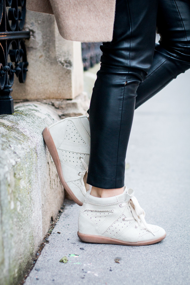OUTFIT: Isabel Marant Bobby Sneakers Chalk