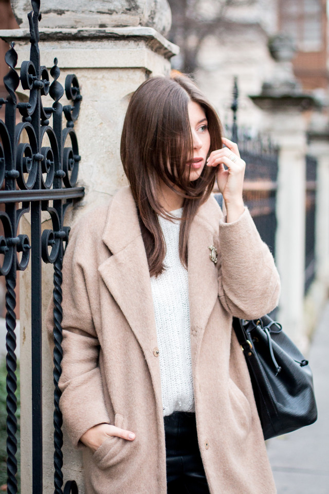 OUTFIT: Isabel Marant Bobby Sneakers Chalk