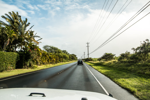 TRAVEL: road to hana | Bikinis & Passports