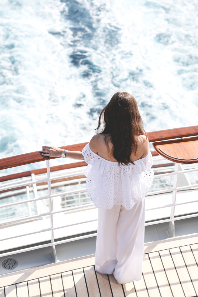 OUTFIT: all white cruise attire | Bikinis & Passports