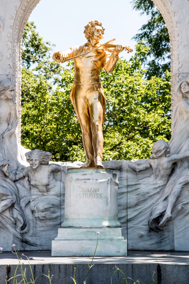 TRAVEL: a waltz through vienna - InterContinental Insider Experience Vienna | Bikinis & Passports