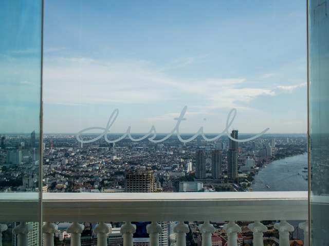 Hotel Review Tower Club at lebua | Bikinis & Passports