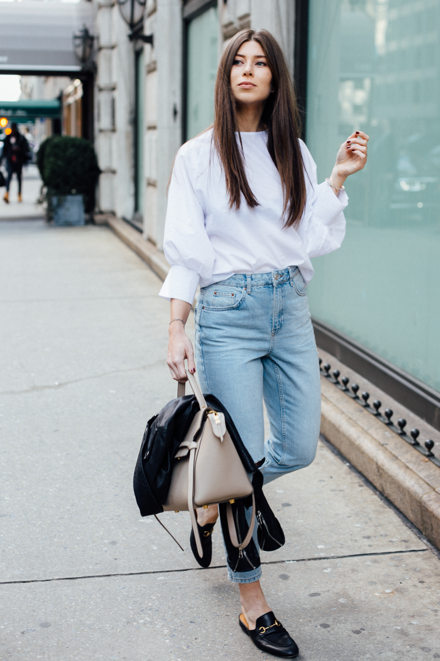 white blouse and jeans outfit